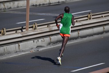Genoa, İtalya - Nisan, 24 2016 - yıllık sigara rekabetçi Maratonu