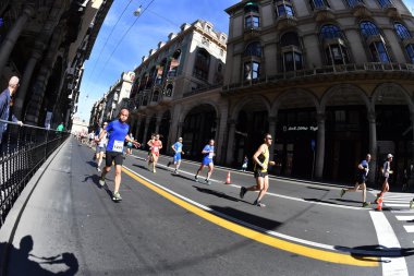 Genoa, İtalya - Nisan, 24 2016 - yıllık sigara rekabetçi Maratonu