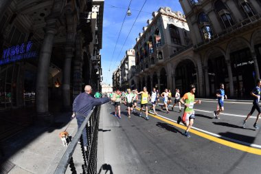 Genoa, İtalya - Nisan, 24 2016 - yıllık sigara rekabetçi Maratonu