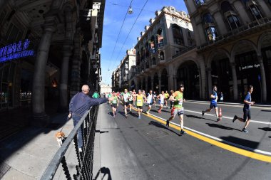 Genoa, İtalya - Nisan, 24 2016 - yıllık sigara rekabetçi Maratonu