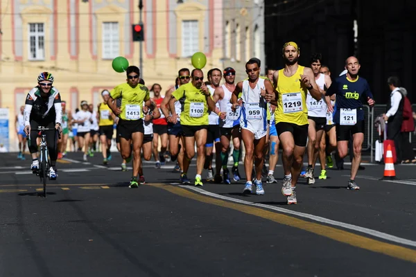 GENOA, ITALY - APRIL, 24 2016 - Annual non competitive marathon — Stock Photo, Image