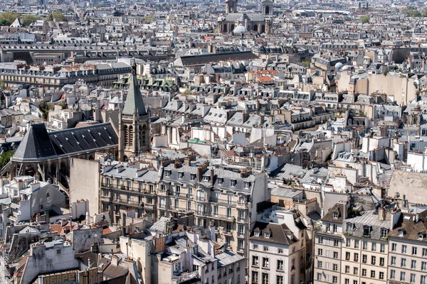 Париж дахи і будівництво вид на місто — стокове фото