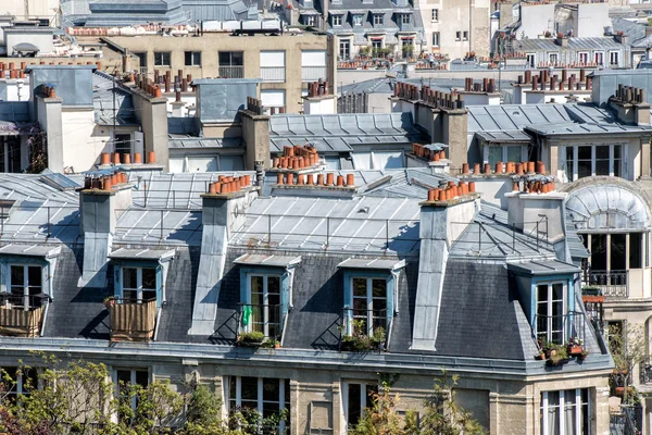 Telhados paris e vista para a cidade de construção — Fotografia de Stock