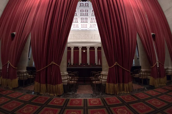 WASHINGTON, USA - JUNE 24 2016 interior od decision hall in Supreme Court building in Washington — Stock Photo, Image