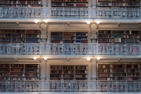 Antique and rare Books Shelf close up detail — Stock Photo, Image