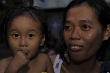 Cebu - Filipinler - Ocak, 1 2013 - yıllık yetim çocuk partisi