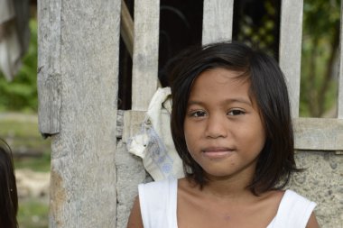 Cebu - Filipinler - Ocak, 7 2013 - insanlar goinjg yerel pazara