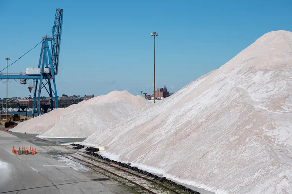 Salt factory in usa on sunny day — Stock Photo, Image