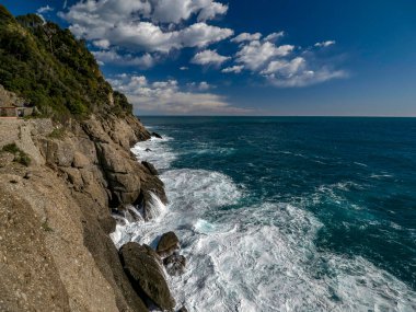Portofino kayaları deniz manzaralı panorama