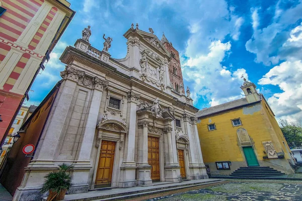 Varazze Eski Ortaçağ Kilise Katedrali Saint Ambrogio Manzarası — Stok fotoğraf