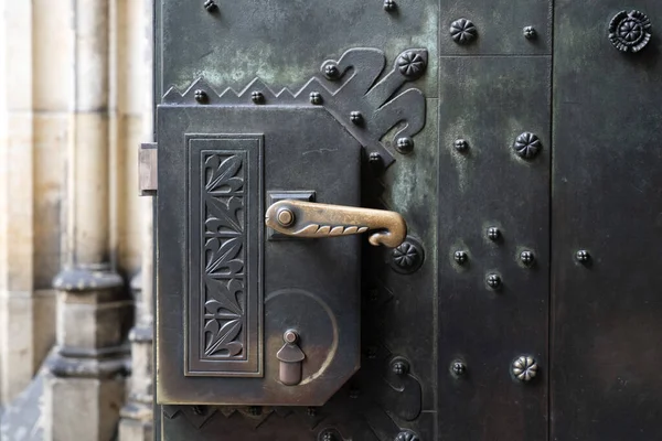 Prague Dome Caste Saint Vitus Church Copper Door Holder Opener — Stock Photo, Image