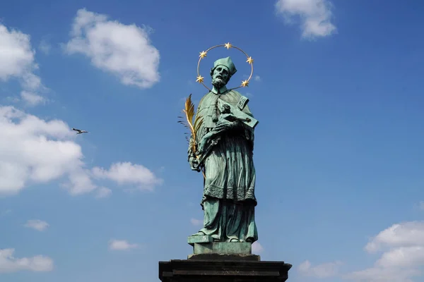 Статуя Моста Через Прагу — стоковое фото
