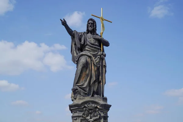 Prague Charles Bridge Statue Detail View Panorama — Stock Photo, Image