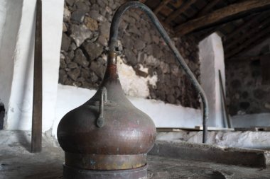 Azores eski şarap hala caldron kaput yoğunlaşma yılan tüp detayı