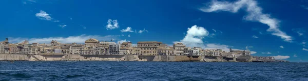 Ortigia Óváros Szicília Városkép Panoráma Tengerről — Stock Fotó