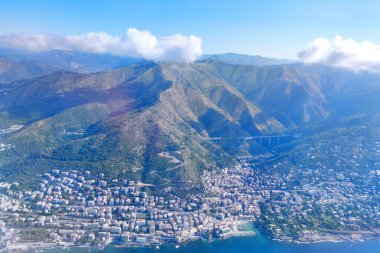 Uçaktan Genoa italyan hava görüntüsü