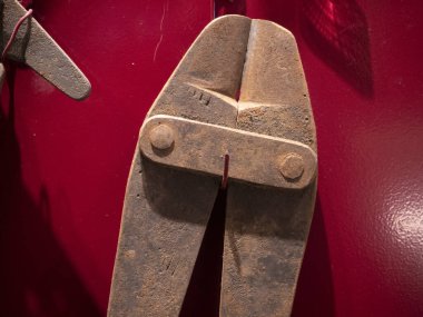 Birinci Dünya Savaşı wwi tabanca dikenli tel kesici