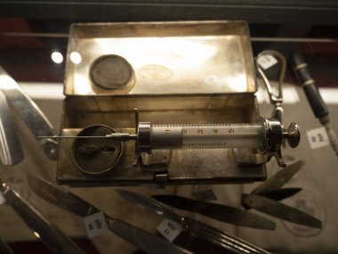 Birinci Dünya Savaşı Tıbbi Araç Detayları