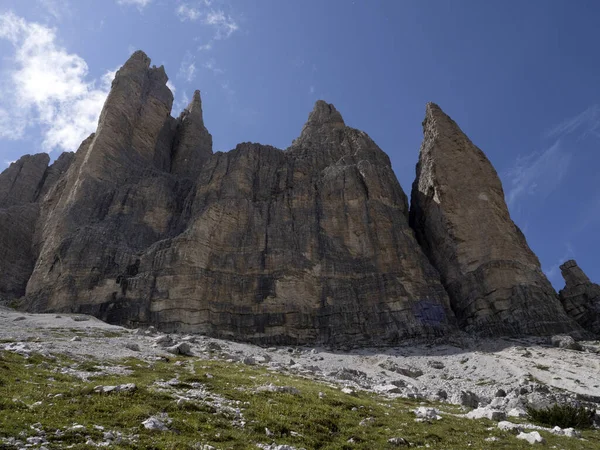 Tre Cime Delle Dolomiti Lavaredo Paesaggio Montano Estate — Foto Stock