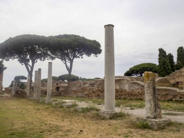 Eski Ostia arkeolojik kalıntıları