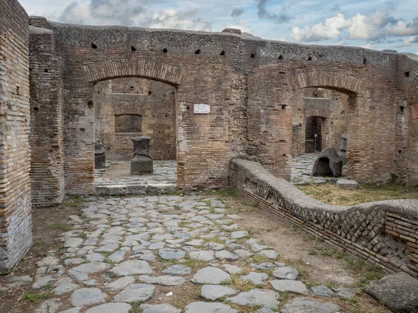 Silvanus Değirmeni Eski Ostia Arkeolojik Alan Harabeleri — Stok fotoğraf