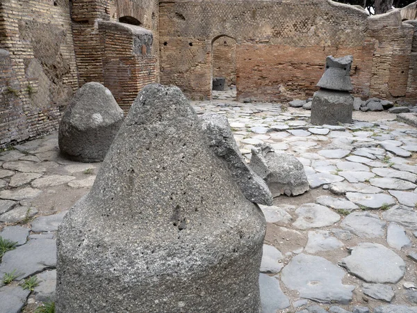 Σιλβάνους Αλευρόμυλος Παλιά Αρχαία Ερείπια Αρχαιολογικού Χώρου Ostia — Φωτογραφία Αρχείου