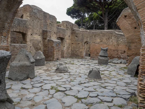 Molino Harina Silvanus Antiguas Ruinas Sitio Arqueológico Ostia — Foto de Stock