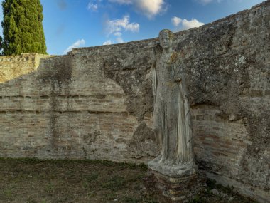 Eski Ostia arkeolojik kalıntıları