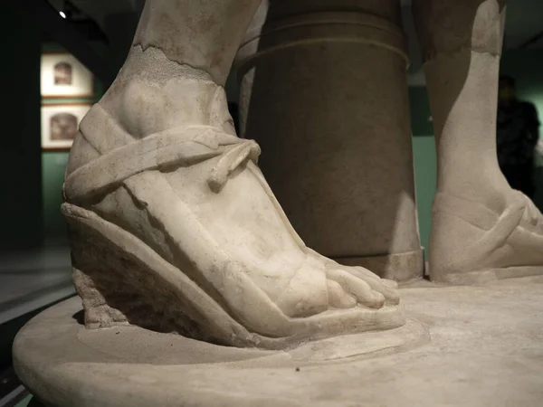 Sandale Pied Vieux Marbre Romain Statue Détail — Photo