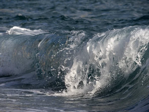 海面上的海浪 — 图库照片