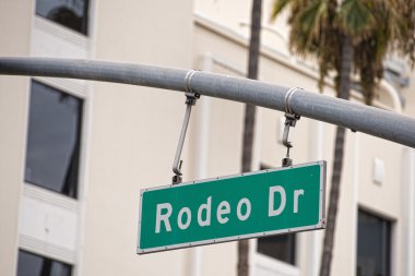 La hollywood rodeo drive işareti