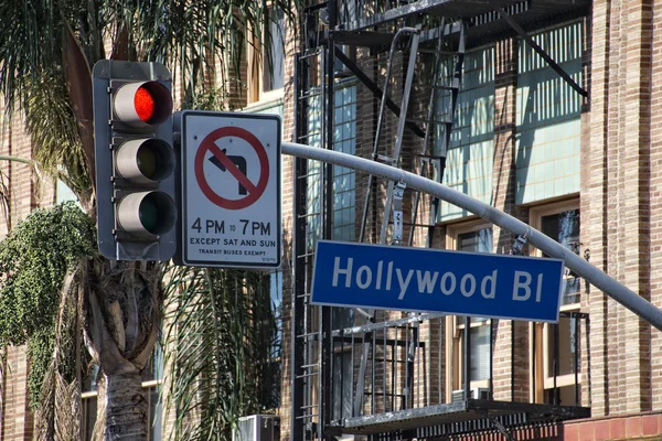 La hollywood boulevard straat teken — Stockfoto