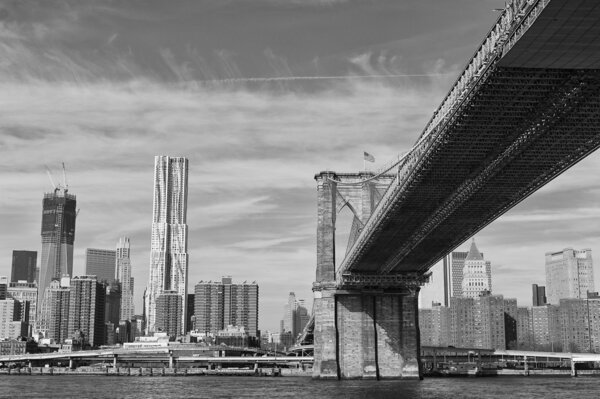 New York Manhattan view in black and white from East River