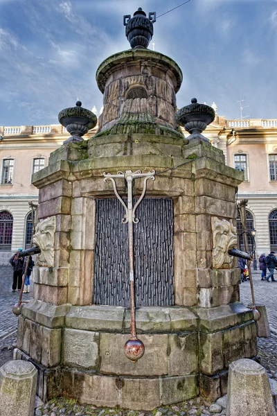 Stockholm görünümü mavi gökyüzü arka plan üzerinde — Stok fotoğraf