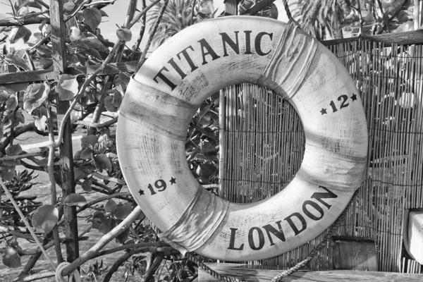 Titanic ship life buoy — Stock Photo, Image