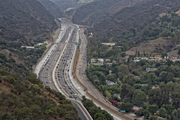 ロサンゼルスの混雑した幹線道路 — ストック写真