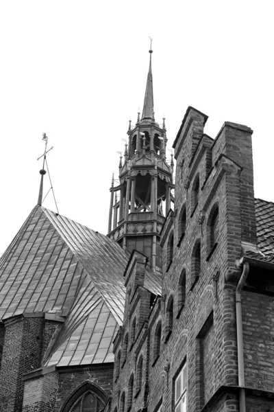 Lubeck kilise bakır çatı — Stok fotoğraf