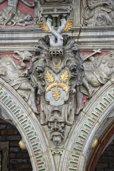 Bremen city hall bas opluchting familie schild — Stockfoto