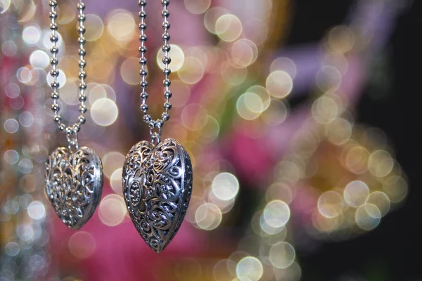 Sevgililer gümüş Kalpler — Stok fotoğraf