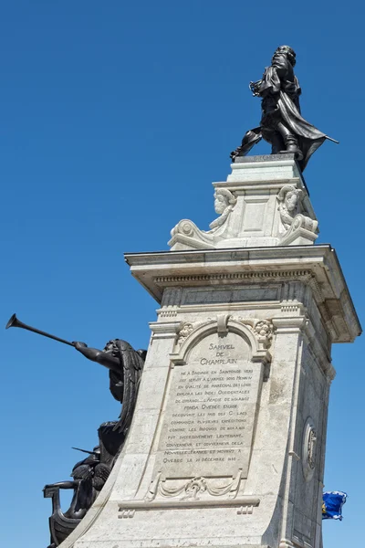 Quebec cidade samuel de champllain estátua — Fotografia de Stock