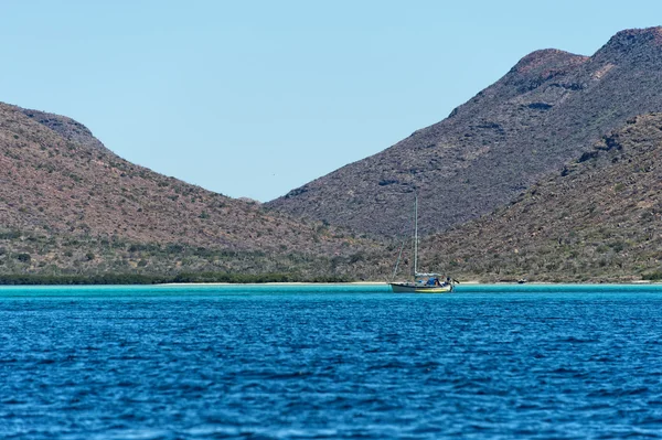 Baja califórnia costa rochas e deserto — Fotografia de Stock