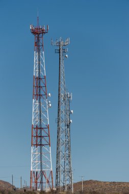 radyo bağlantı pilonlar