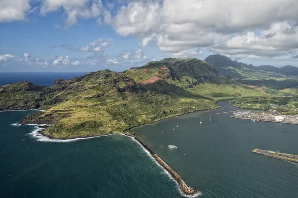 Kauai hawaii ilha montanhas vista aérea — Fotografia de Stock