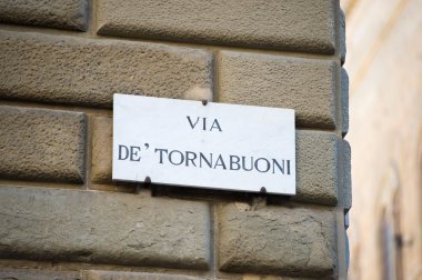 Via de' tornabuoni işareti