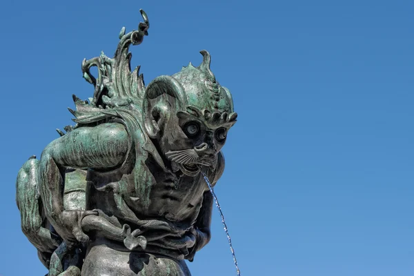 Statua fontana a forma di Gollum a Firenze — Foto Stock