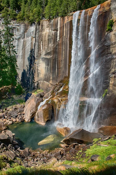 Yosemite Park falls view — Stockfoto