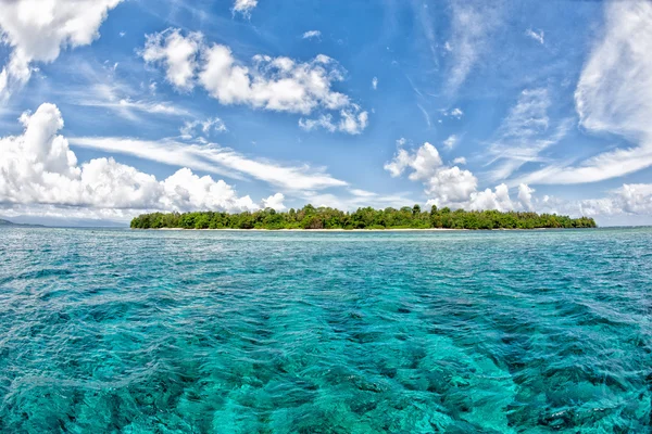 Siladen île de paradis tropical turquoise — Photo