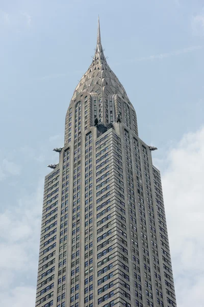 NEW YORK - USA - 11 JUNE 2015 chrysler building new york on cloudy day — Stock Photo, Image