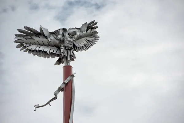 Detalle águila de hierro del puerto nacional — Foto de Stock