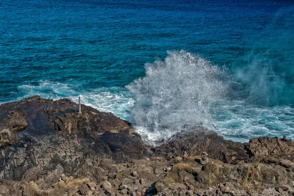 Blåsa hål i hawaii oahu — Stockfoto
